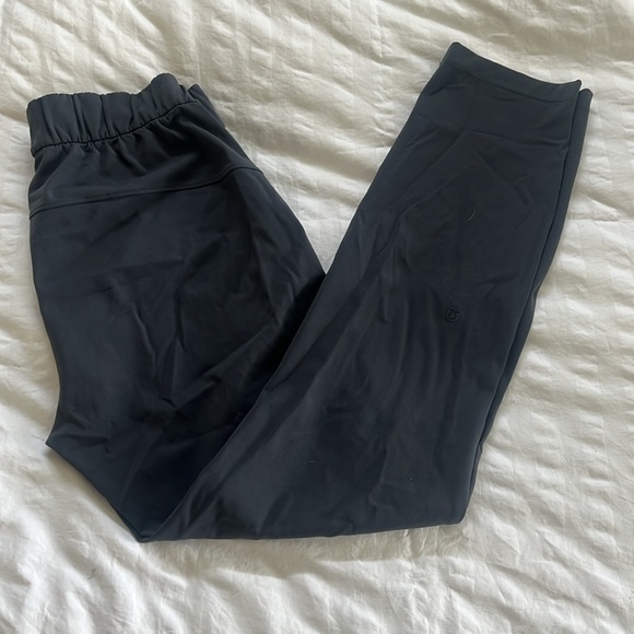 Lululemon On the Fly Pant - Picture 6 of 7